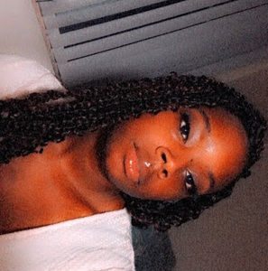 Meet your Posher, Theresa